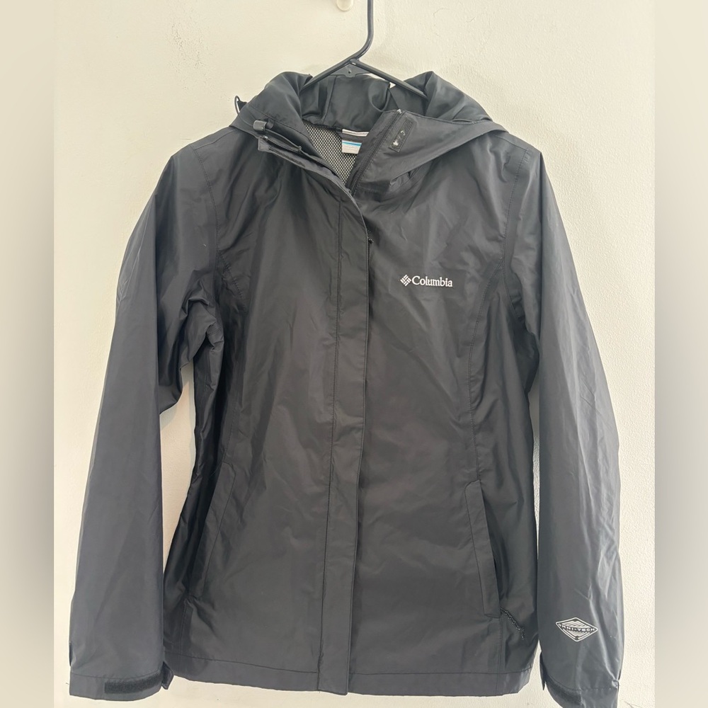 Columbia Women’s Small Light Weight Breathable Waterproof Full Zip Hooded Jacket